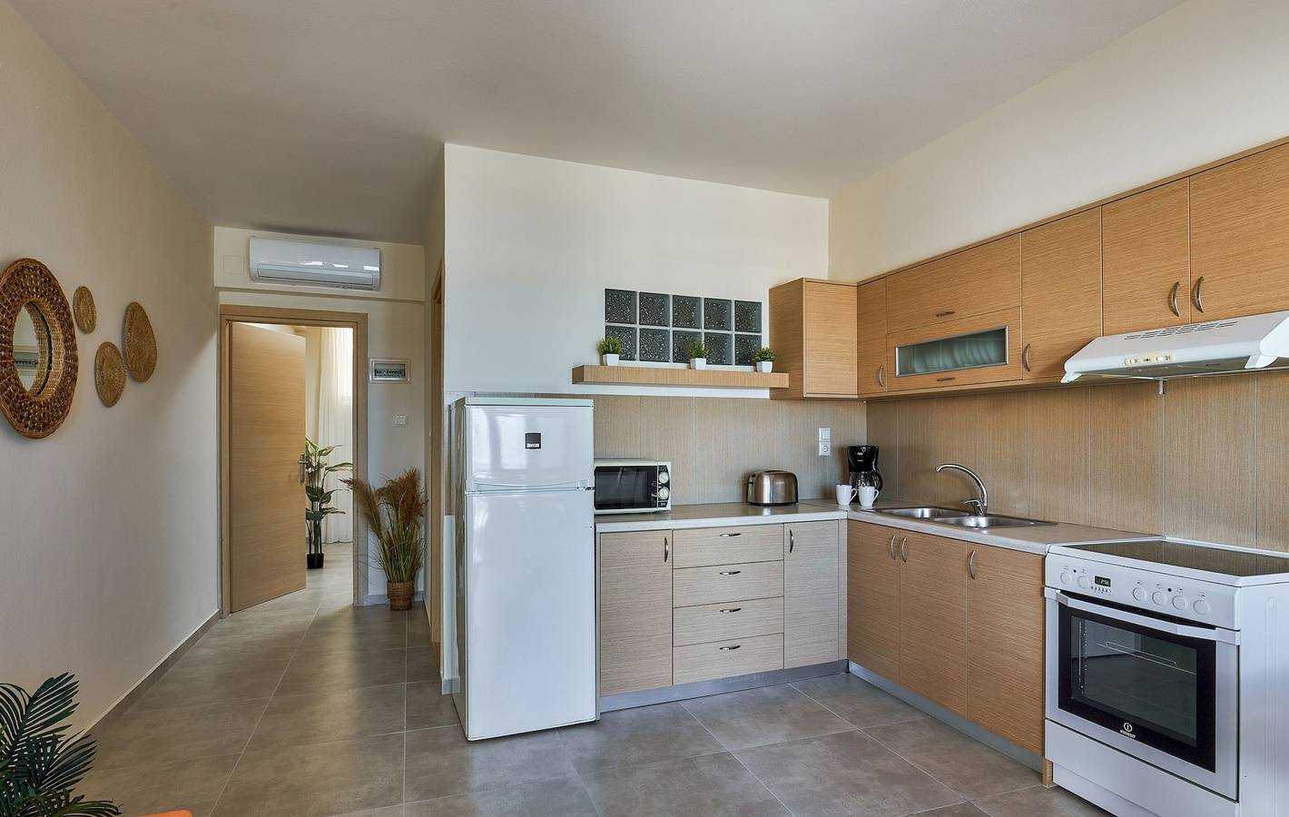 Ganze Wohnung, Ferienwohnung für 4 Personen mit Pool in Lygaria, Achlada