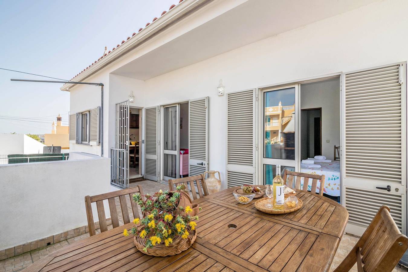 Vacation Home "Casa Rocha" with Sea View, 2 Private Terraces & Wi-Fi in Pêra, South Portugal