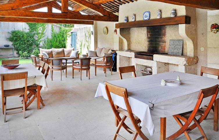 Location de vacances pour 10 personnes, avec piscine et terrasse à Barbentane - 3