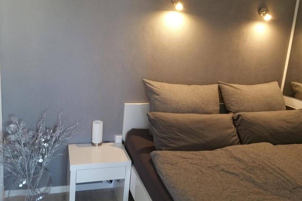 Entire apartment, Tasteful apartment incl. Wlan modern equipment in Homberg/Ruhrort/Baerl, Duisburg
