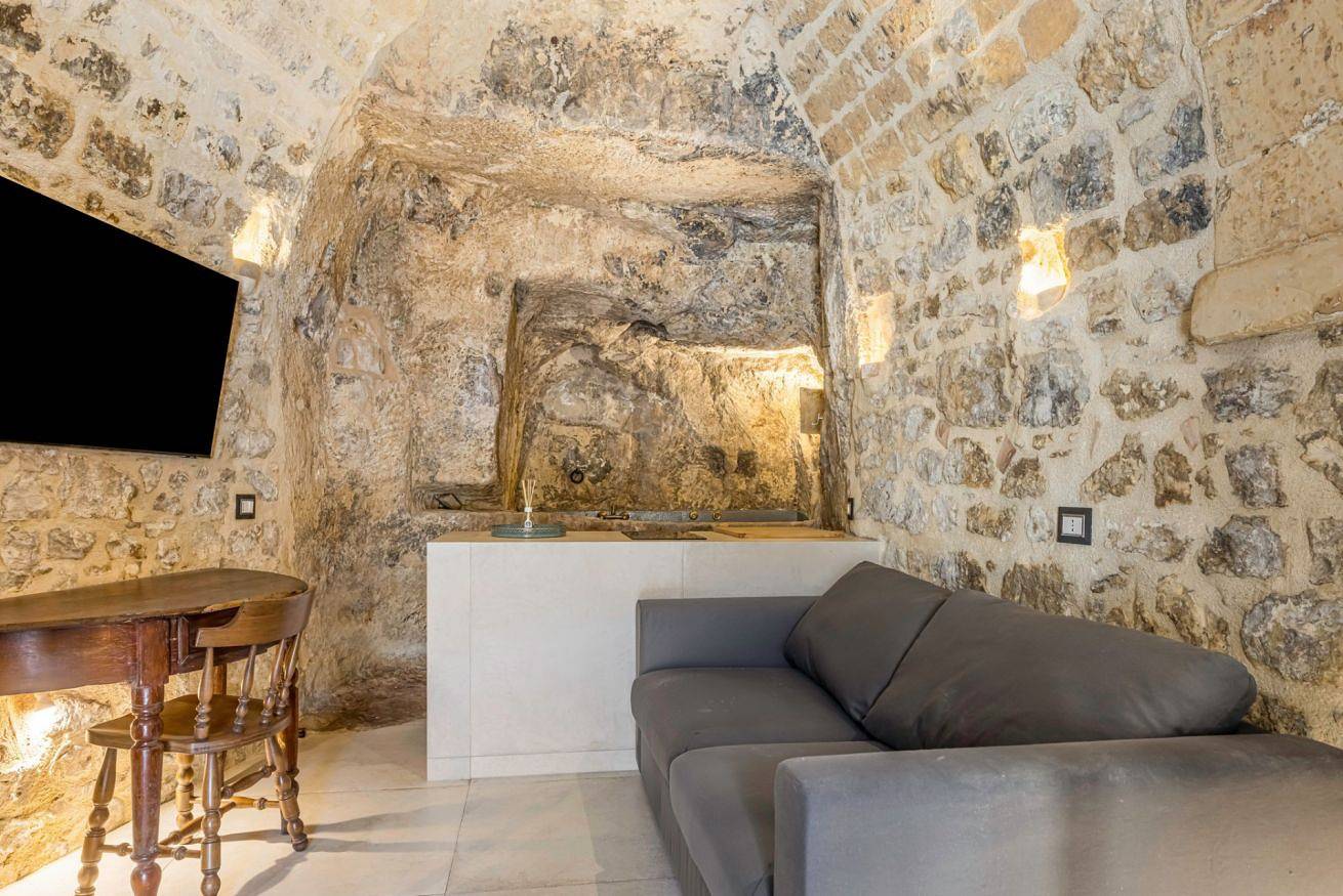 Apartamento entero, Guesthost - Rifugio delle Grotte - Modica Castle in Modica (town), Módica