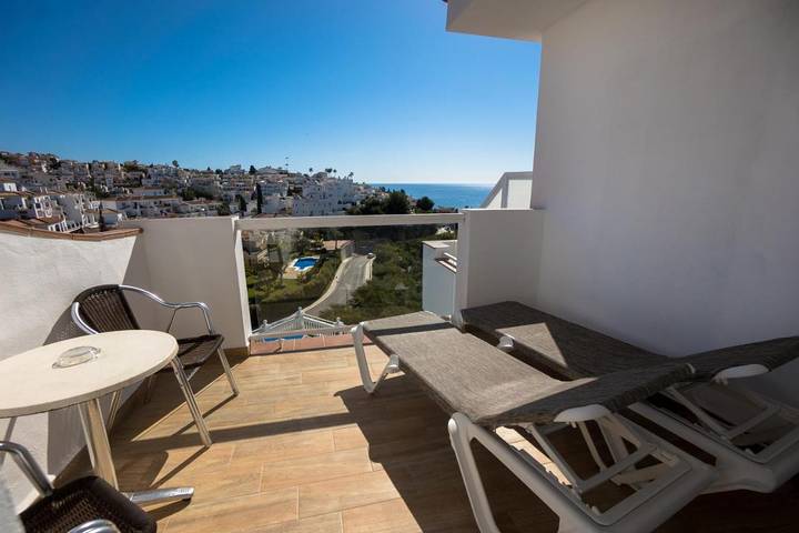 Maison d’hôte pour 2 personnes, avec jardin ainsi que vue et piscine à Nerja - 4