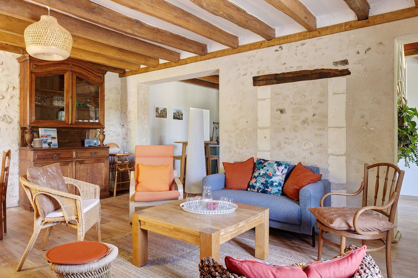 Cottage « Ishi To Ki » avec piscine partagée, terrasse privée et Wi-Fi in Chédigny, Vallée de la Loire