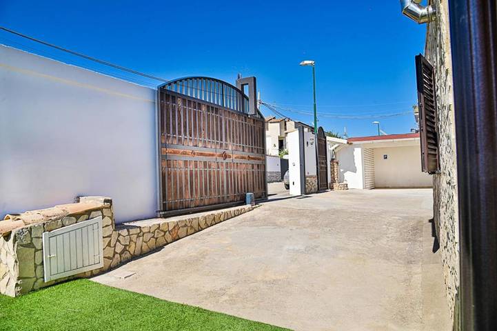 Location de vacances pour 4 personnes, avec Balcon et Terrasse ainsi que Jardin et Vue à Agrigente - 3