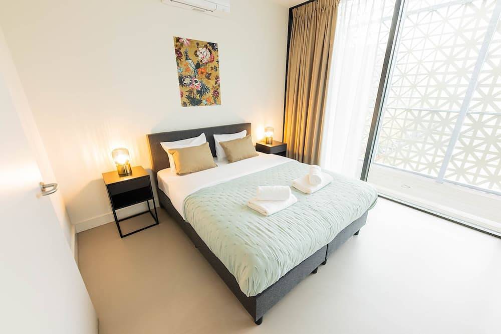 Entire apartment, Stylish Serenity 1Bdr Apartment  Bhd in Rotterdam, South Holland