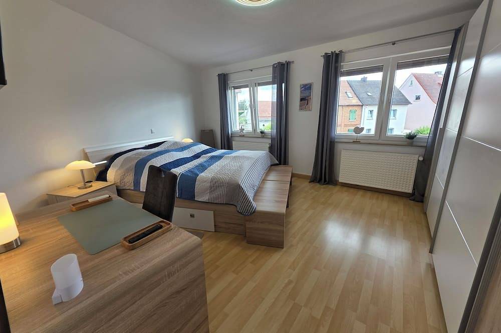 Ganze Wohnung, Neu Perfect Living am Petersberg! in Petersberg, Rhön-Hessen
