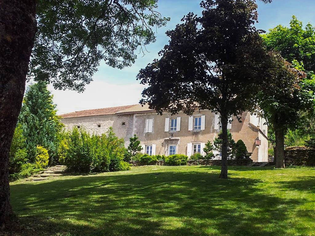 Gîte Sainte Germaine "La Ferme 8 pers" in Luc, Région de Mende