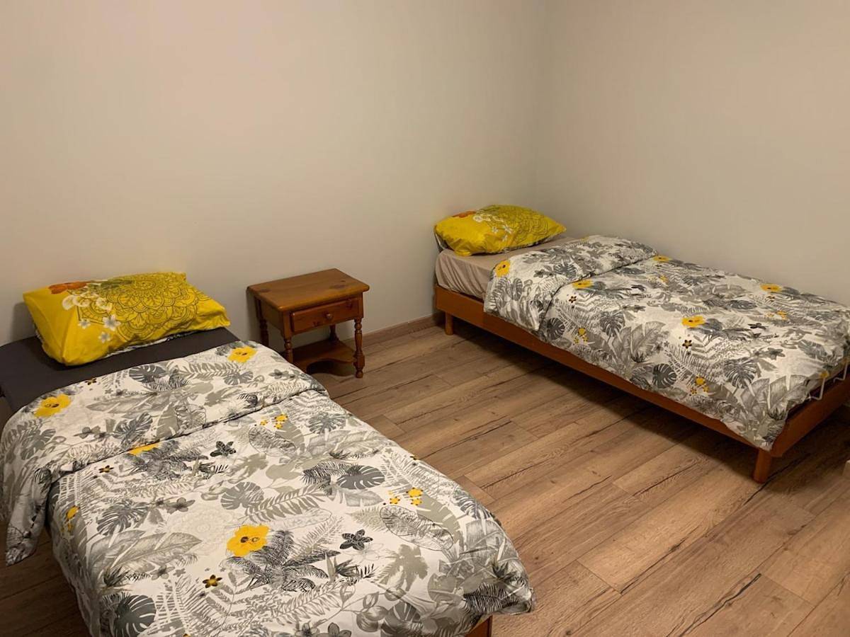 Appartement entier, Three-Bedroom Apartment in Bonneville, Région de Bonneville