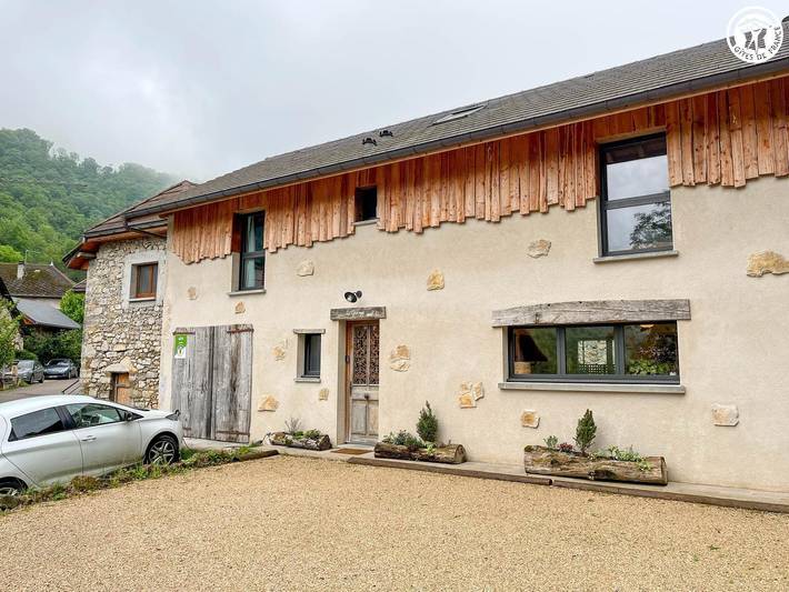 Gîte pour 15 personnes, avec terrasse dans Lac du Bourget - 3