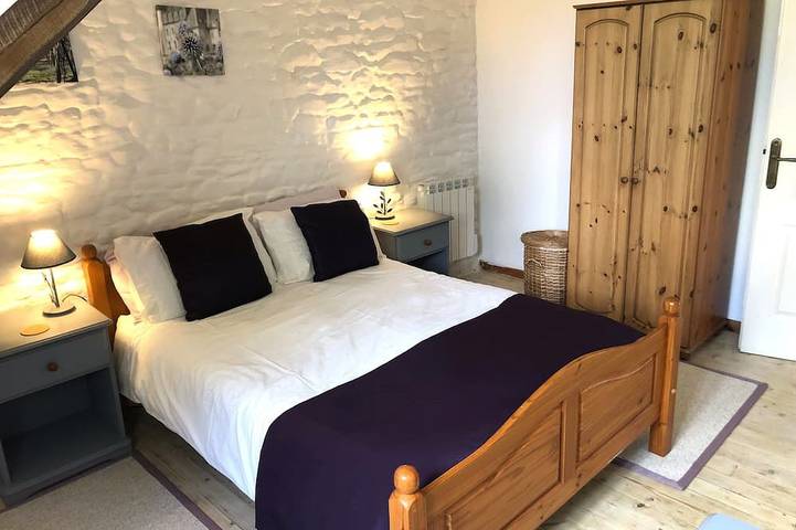 Location de vacances pour 6 personnes, avec jardin à Ploërdut - 2