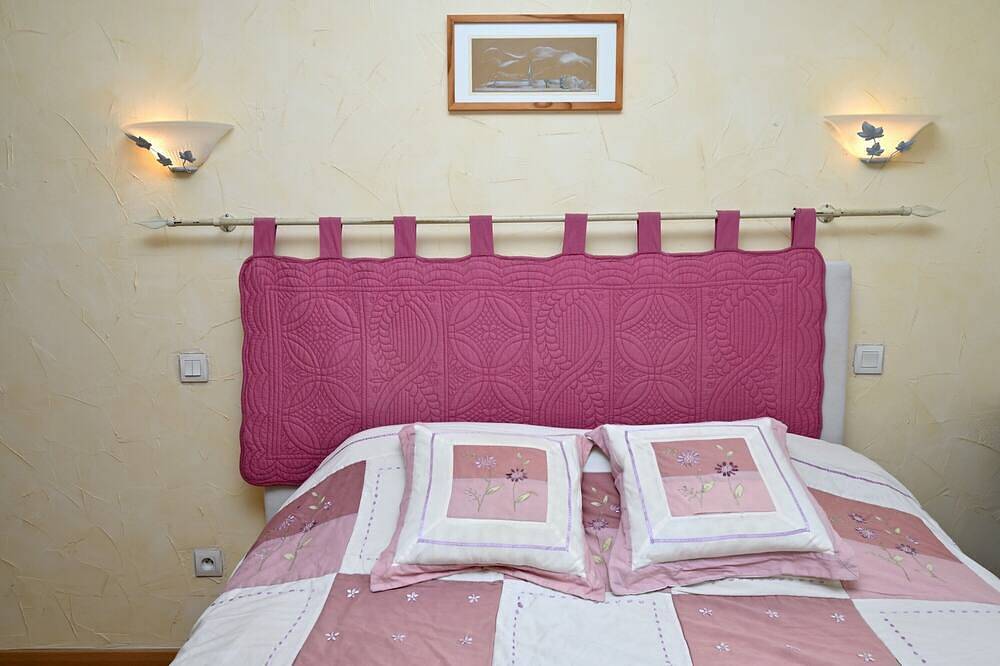 Bed and Breakfast 'Chambre Asphodeles' con vistas a la montaña, terraza y Wi-Fi in Guchen, Parque nacional de los Pirineos