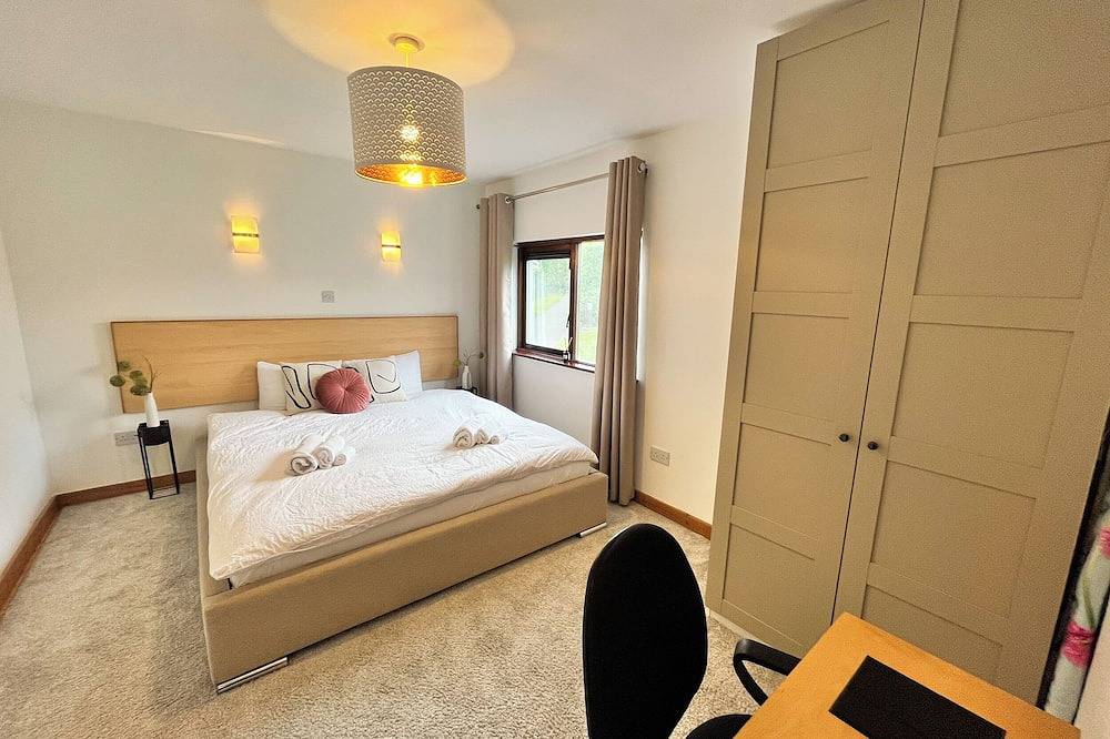 Irish Sea Whispers Villa - My Charming Costal Retreat in the heart of Youghal in Youghal, County Cork