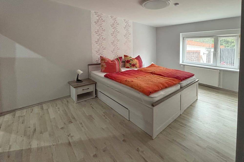 Bungalow mit überdachter Terrasse im Harz in Blankenburg, Harzvorland
