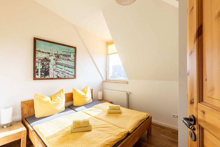 Ferienwohnung für 5 Personen, mit Sauna und Garten, kinderfreundlich in Leipzig - 2