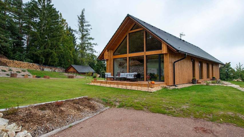 Ferienhaus für 6 Personen, mit Terrasse und Garten - 1