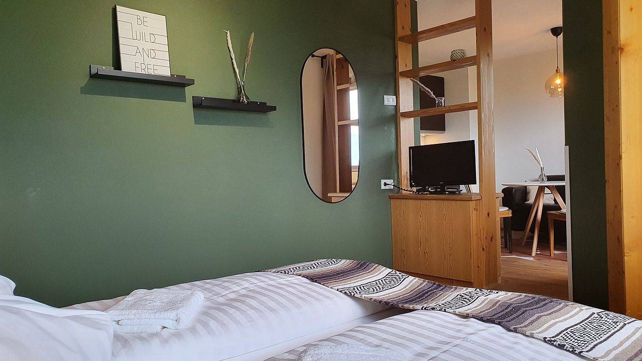Ganze Ferienwohnung, Ferienwohnung für 2 Personen (31 m²) in Goetzens in Götzens, Innsbruck Land