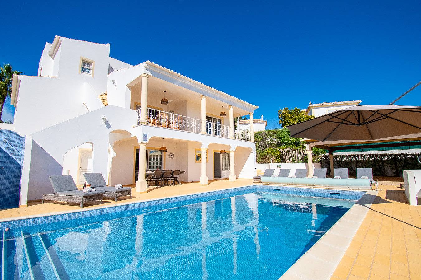 Casa vacanza a Distretto di Faro a partire da 974€ a notte