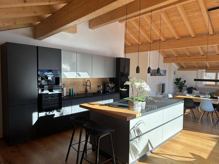 Ferienwohnung für 5 Personen, mit Balkon und Terrasse in Alvaneu - 2