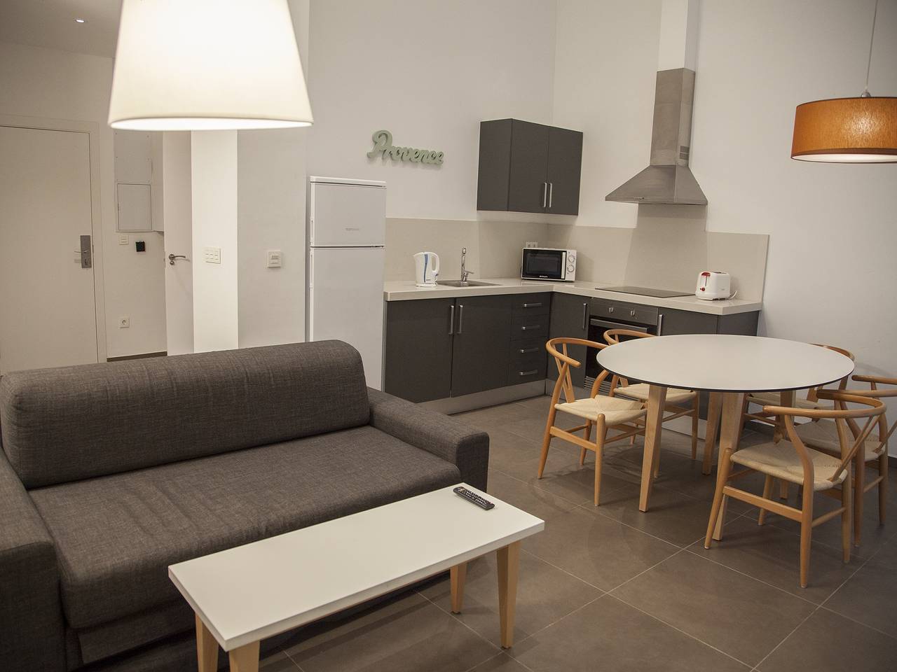 Ganze Wohnung, Flats Friends Soho Suites 2 dormitorios adaptado planta baja in Valencia City Centre, Valencia