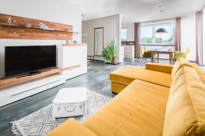 Ferienwohnung für 5 Personen, mit Balkon in Aulendorf