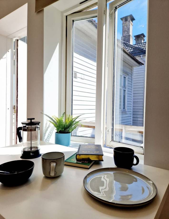 Entire apartment, City center  Terrace in quiet backyard - Stylish in Bergenhus, Bergen