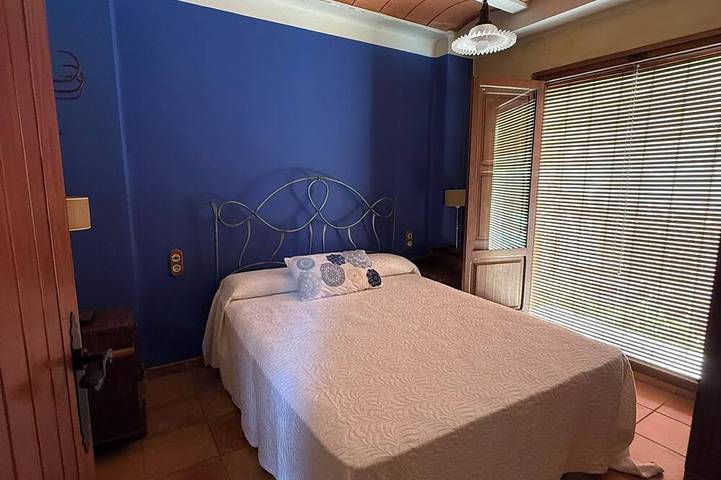 A rustic home for rest and relaxation in Monserrat, Valencia Provinz