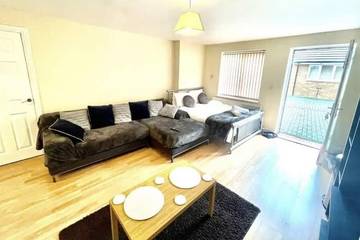 Apartment for 2 People in Luton, Chiltern Hills, Photo 2