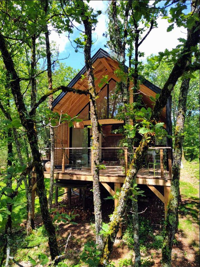 Location de vacances pour 4 personnes, avec piscine et jardin ainsi que sauna et vue à Turenne - 4