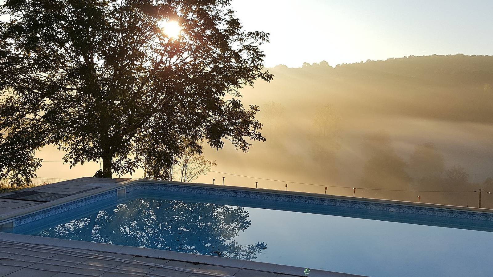 Villa Espérance – Casa familiar con piscina y vistas al campo del Périgord in Grand-Brassac, Périgord Vert