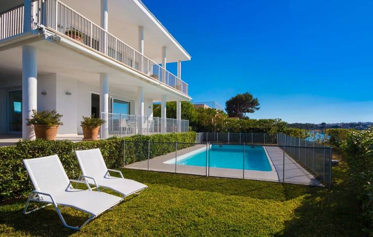 Ferienhaus mit Meerblick für 10 Personen, mit Garten in Portocolom