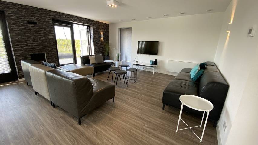 Vakantie Zeeland — Vz2663 Wellness Villa Tholen | 16 personen in Tholen, Nederlandse Noordzeekust