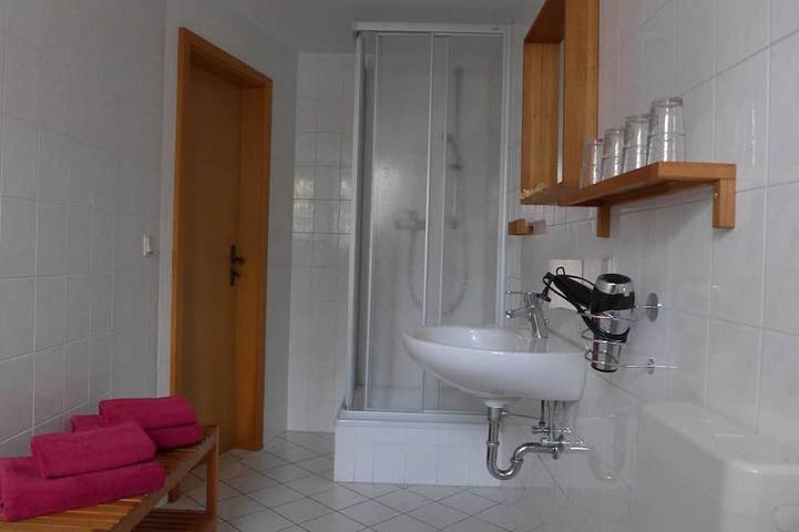 Ferienwohnung für 2 Personen, mit Garten in Neubrandenburg - 3