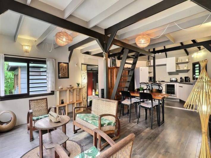 Gîte pour 6 personnes, avec terrasse et piscine, adapté aux familles dans Mo'orea - 4