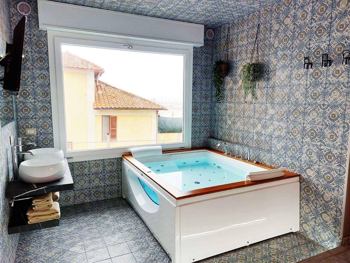 Sweet Home & Wellness affittacamere in Nettuno, Provincia di Roma
