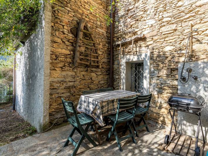 Ferienwohnung für 5 Personen, mit Garten und Ausblick sowie Terrasse