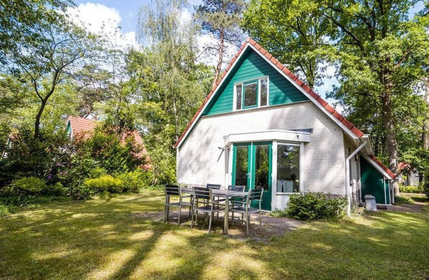 Comfortabele 4 persoons bungalow op een vakantiepark in Markelo in Markelo, Twente