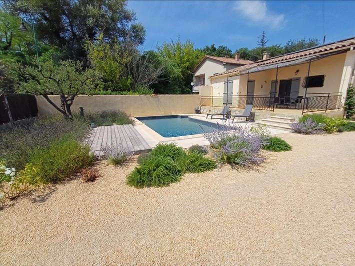 Holiday rental for 4 people, with Terrace and Pool in Vaison-la-Romaine