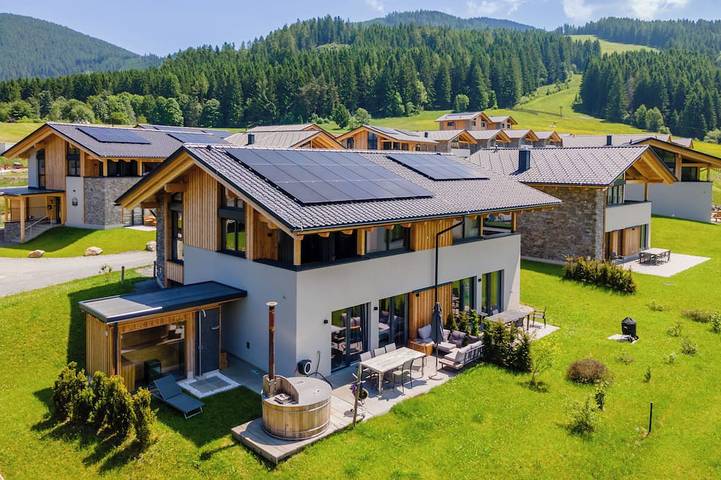 Ferienhaus für 6 Personen, mit Garten und Balkon sowie Sauna und Whirlpool, mit Haustier