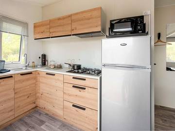 Camping pour 4 Personnes dans La Tranche-sur-Mer, Vendée, Photo 2