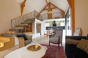 Gîte pour 4 personnes, avec jardin et terrasse à Réville