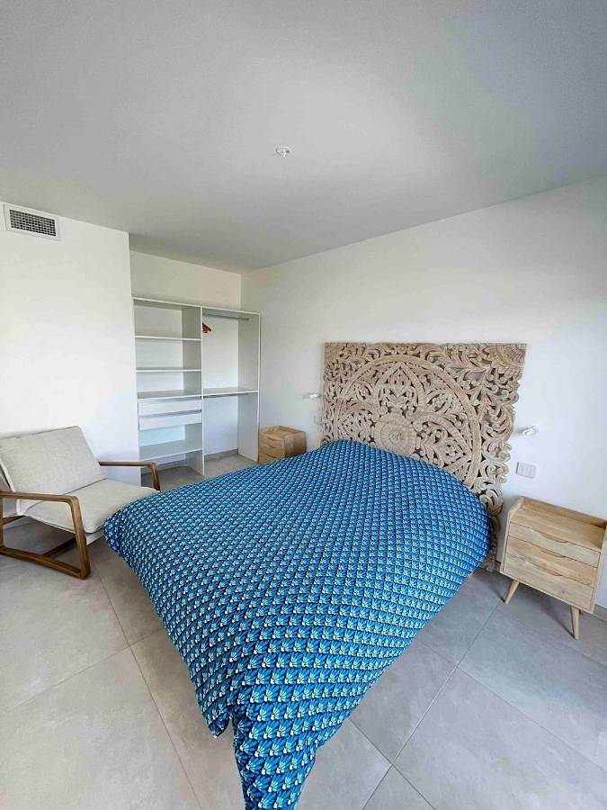 Gîte pour 2 personnes, avec vue et terrasse dans Plage De La Viva Porticcio - 3