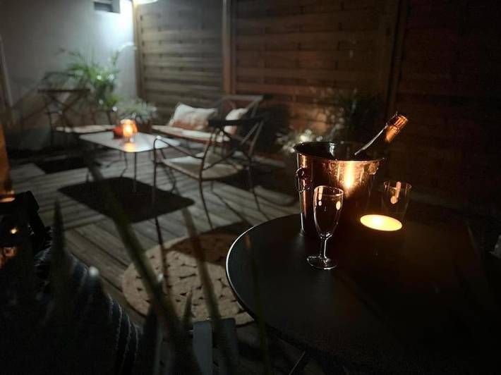 Maison de vacances pour 2 personnes, avec jacuzzi ainsi que terrasse et jardin