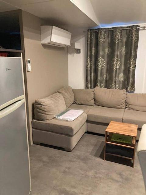 Appartement de vacances pour 6 personnes, avec vue ainsi que terrasse et piscine, animaux acceptés