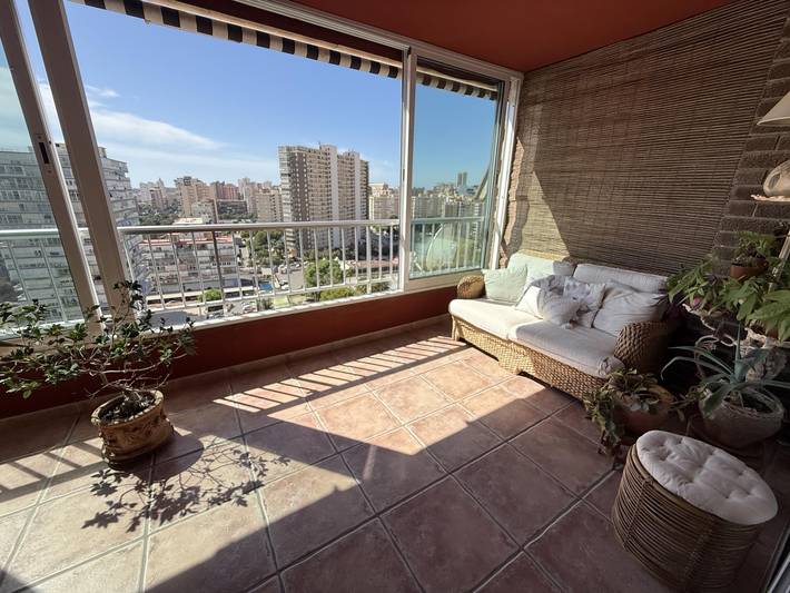 Apartamento vacacional entero, Apartamento único con espectaculares vistas al mar | 3 dormitorios y piscina in Alacant, San Juan Playa (Alicante)