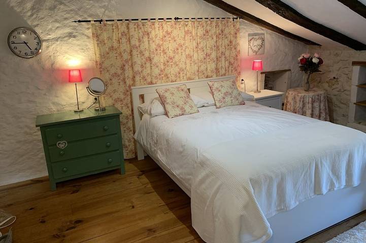 Location de vacances pour 10 personnes, avec jardin à Douzillac - 4