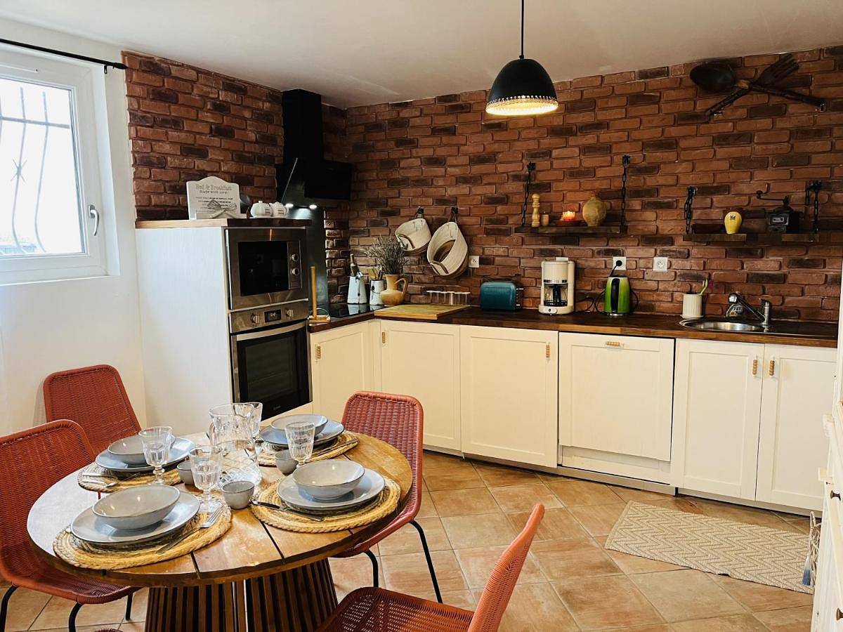 Appartement entier, Les cigales - souplex cosy et calme in Mas-Saintes-Puelles, Région de Carcassonne