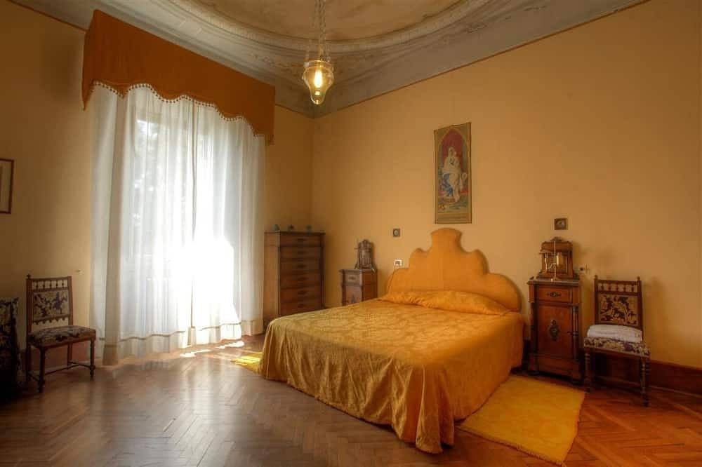 Historical Residence Chianti private swimming pool 30 km from Florence in Empoli, Florence Province
