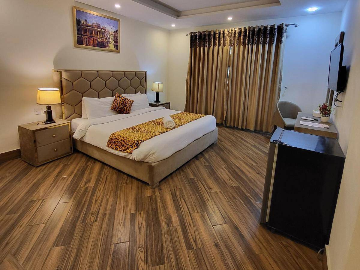 Grand Millennium Hotel in Punjab