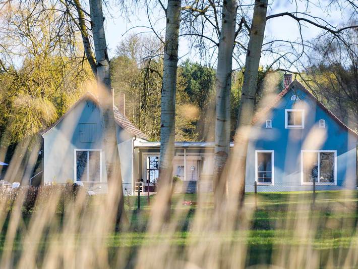 Pommernhaus am See mit Seeblick, Sauna, Kamin, Ruderboot - Haus am See in Luckow, Vorpommern Greifswald