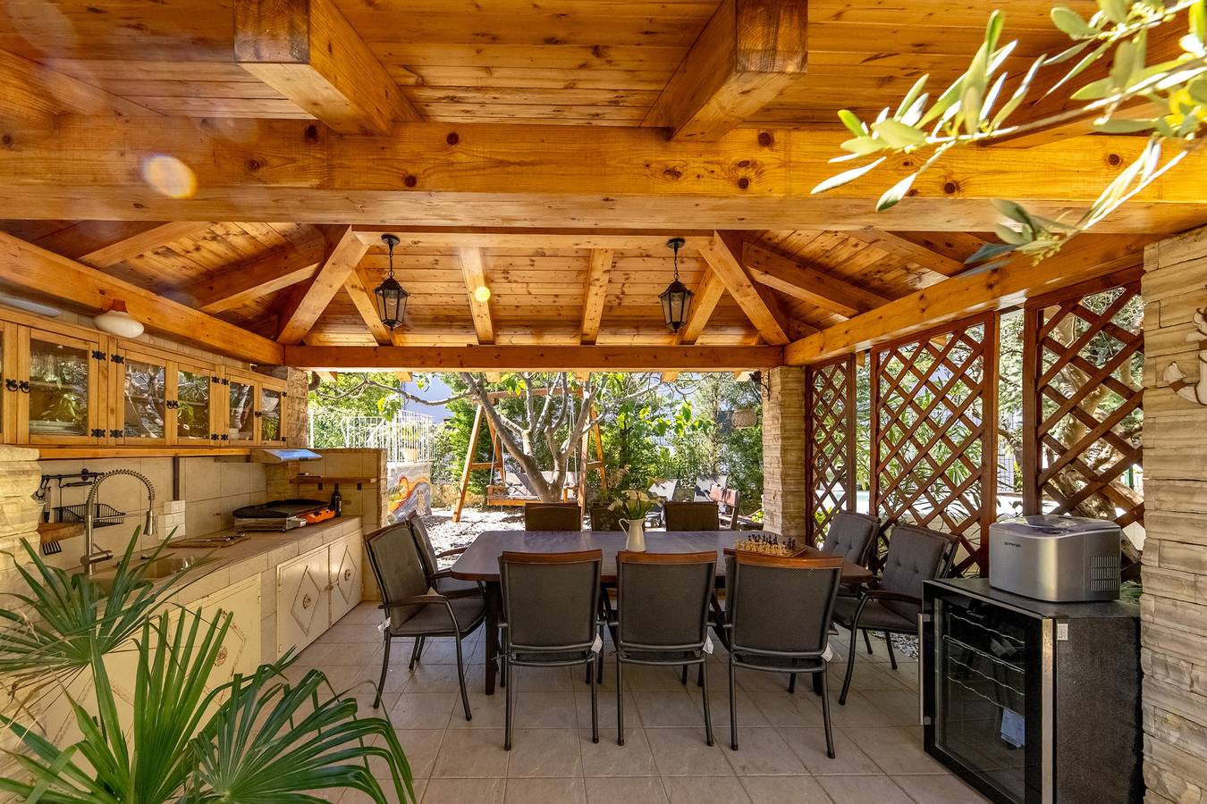 Ganze Wohnung, Pool and Garden Apartment Hortenzija 5 in Vrh Martinscice, Primorje-Gorski Kotar